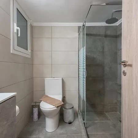 Stylish By Cloudkeys Apartment