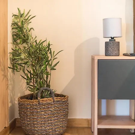 Apartment Stylish By Cloudkeys Athens