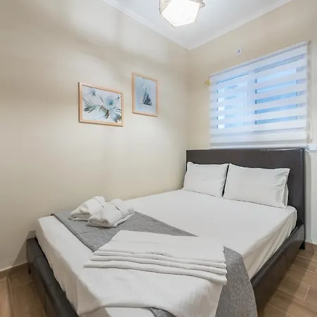Stylish By Cloudkeys Apartment *